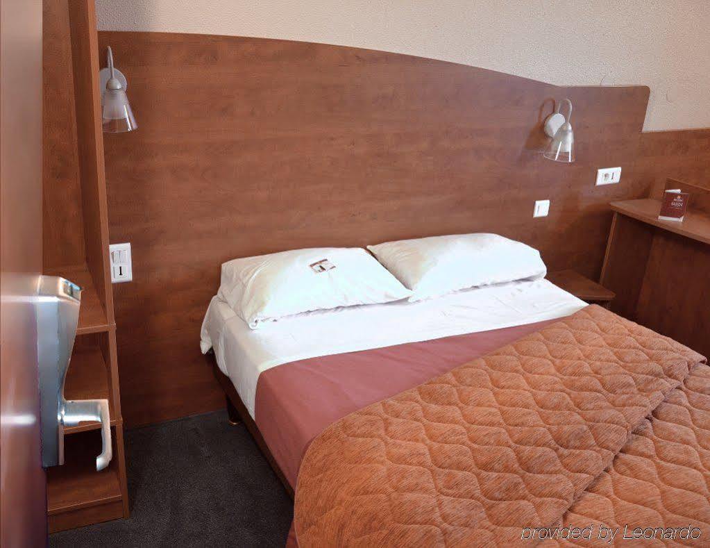 Adams Hotel 梅斯 外观 照片